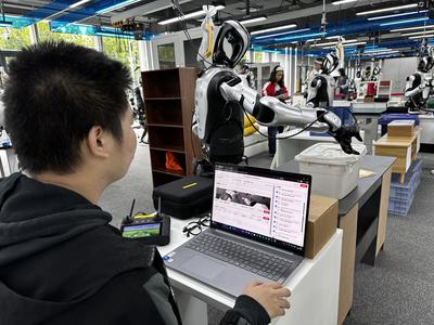 年產(chǎn)超六百萬(wàn)條！石景山人形機(jī)器人數(shù)據(jù)訓(xùn)練中心啟動(dòng)運(yùn)行，助力智能未來(lái)